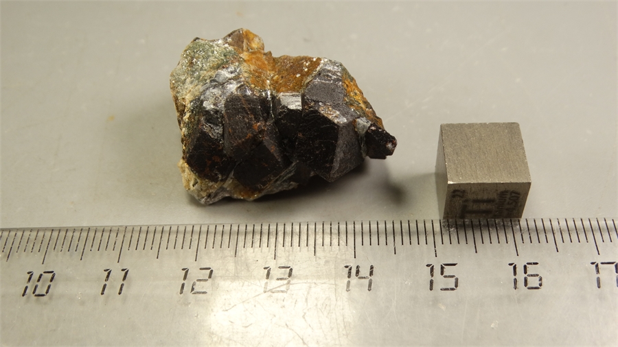 Гранат 25338 - фото 72614