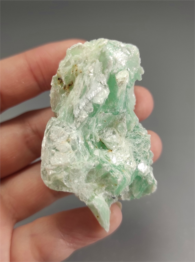 Тальк благородный с гематитом 25383