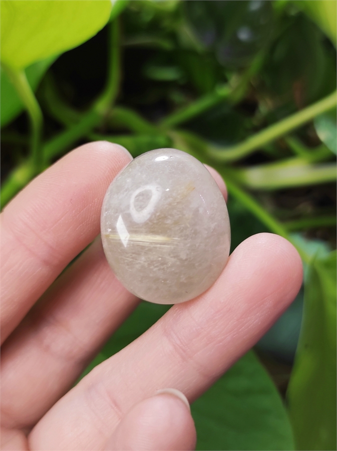 Кварц с включением рутила 21173