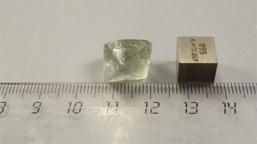 Флюорит 25444