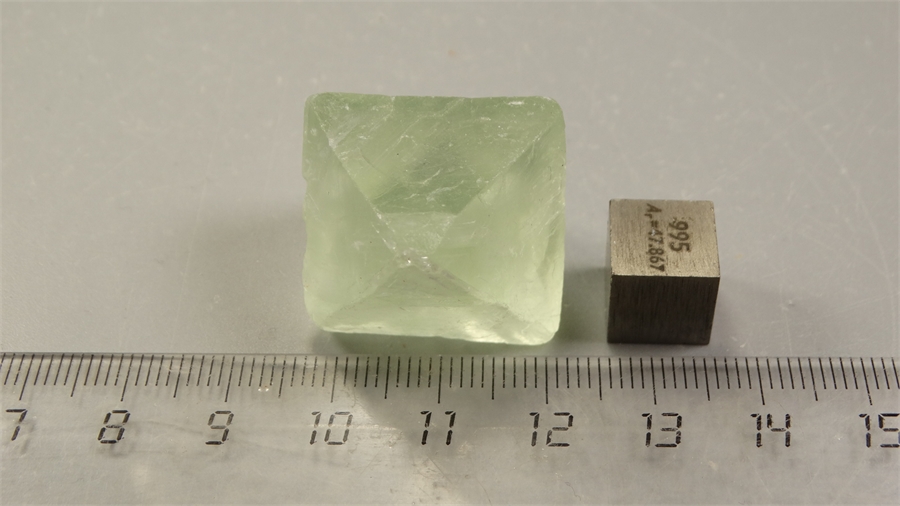 Флюорит 25451