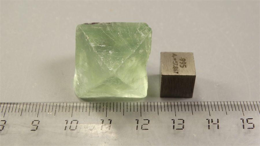 Флюорит 25454