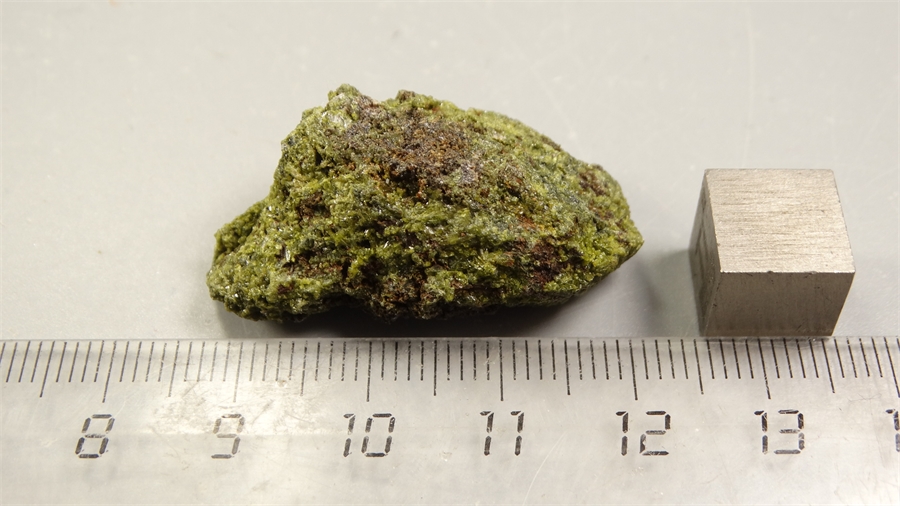 Эпидот и гранат 25561