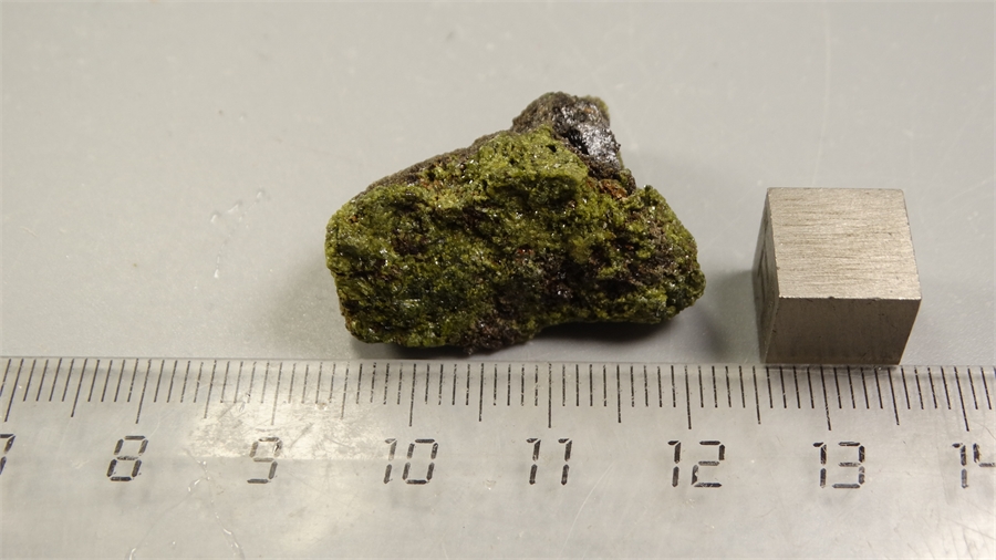 Эпидот и гранат 25562