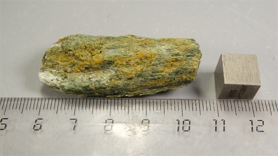 Актинолит 25632