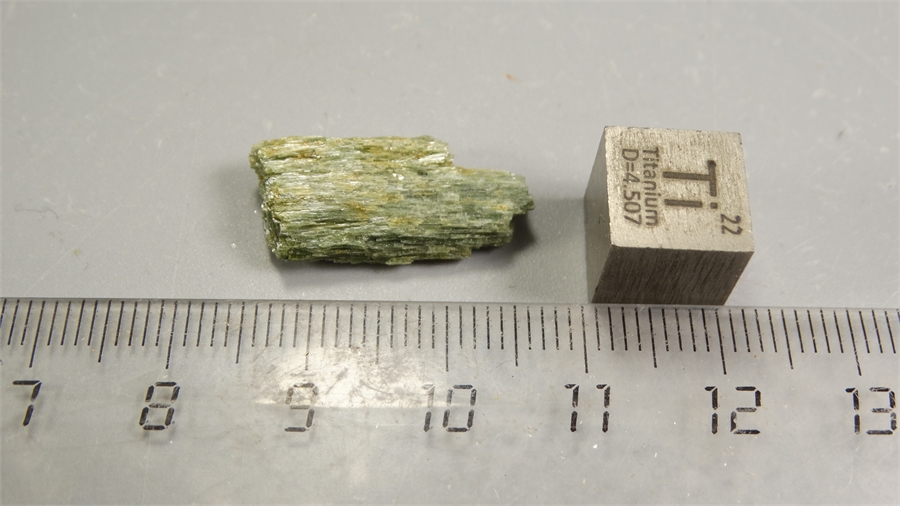 Актинолит 25645