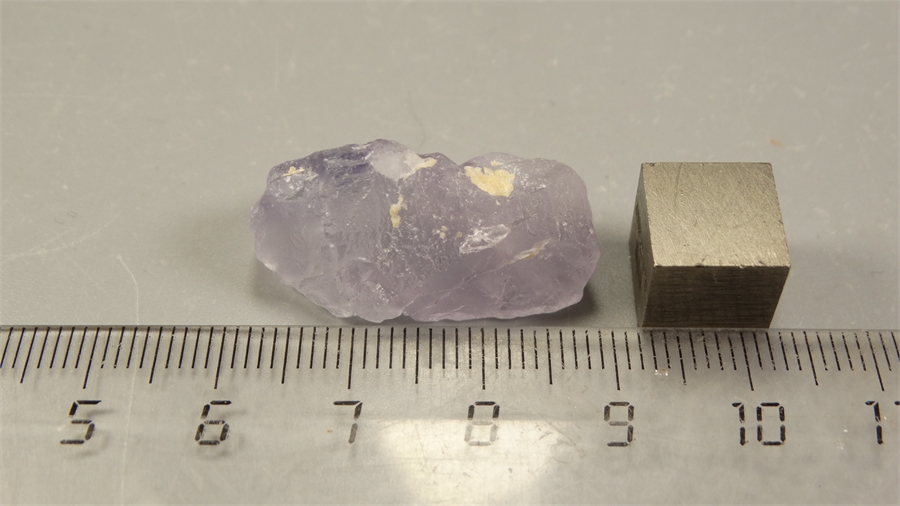 Флюорит 25734