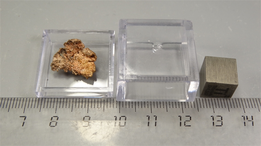 Самородная медь 25809