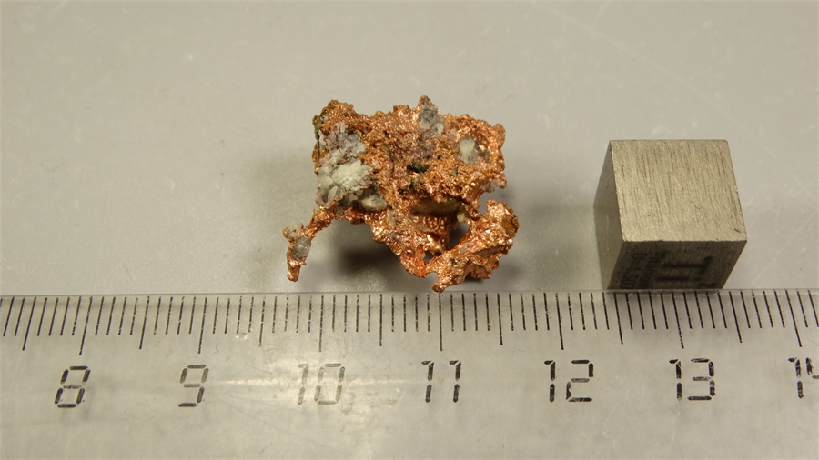 Самородная медь 25826