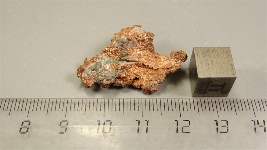 Самородная медь 25832