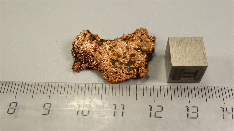 Самородная медь 25836