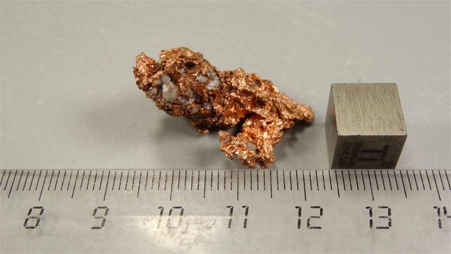 Самородная медь 25841