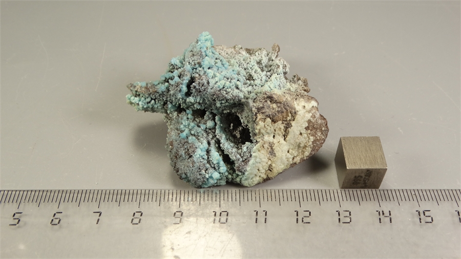 Гиббсит 25980