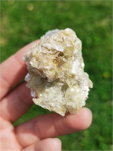 Мусковит 24488