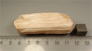 Гипс селенит 24711