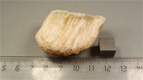 Гипс селенит 24723