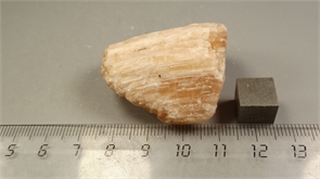 Гипс селенит 24724