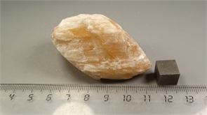 Гипс селенит 24730