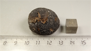 Псевдотектит 24758