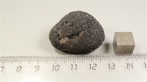 Псевдотектит 24760