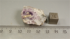 Флюорит 25127