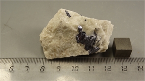 Молибденит 25257