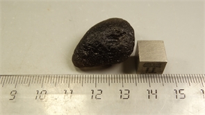 Псевдотектит 25261