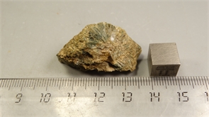 Геденбергит 25272