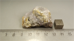 Флюорит 25303