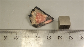 Родонит и оксиды марганца 25322