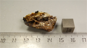 Лимонит и кварц 25333