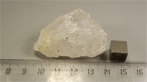 Кварц с включением пирита 25367