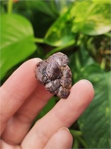 Гранат альмандин 25285