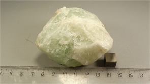 Флюорит 25389