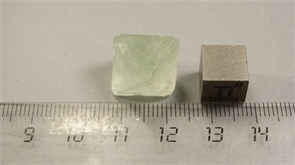 Флюорит 25437