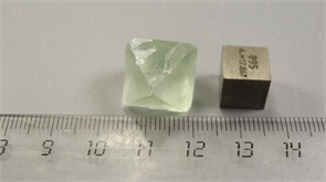 Флюорит 25455