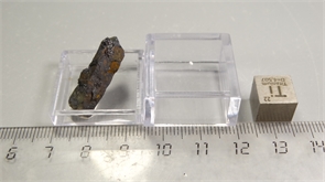 Ильменит 25704