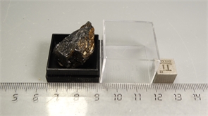 Ильменит 25711