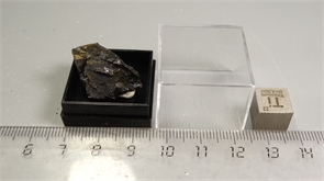 Ильменит 25714