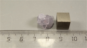 Флюорит 25756