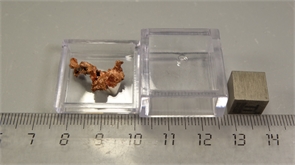 Самородная медь 25806