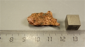 Самородная медь 25825