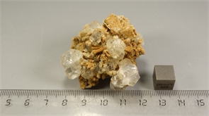 Флюорит оптический и кварц 25962