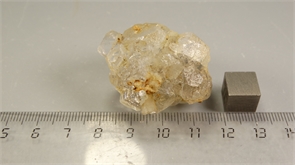 Флюорит оптический 25968