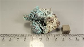 Гиббсит 25980