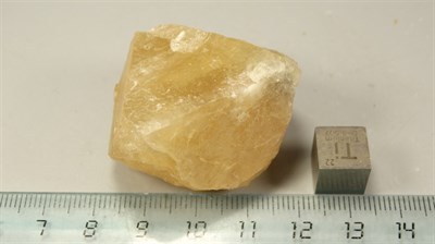 Шеелит 10716